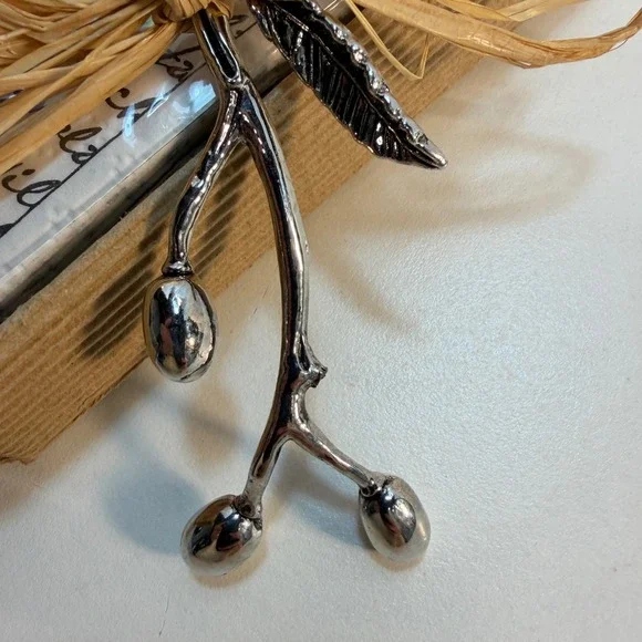 Mud Pie Olive Napkin Set Silver Olive Branch Fork Server Rustic Party Dinner NEW - Picture 4 of 7